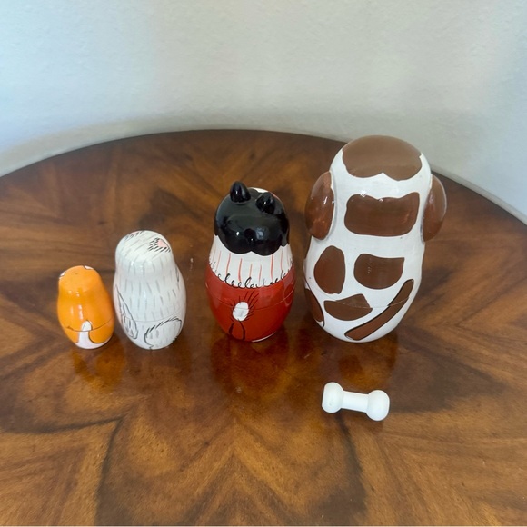 Animal Dog Russian Nesting Dolls Set
Matryoshka Babushka Dogs - Picture 7 of 12